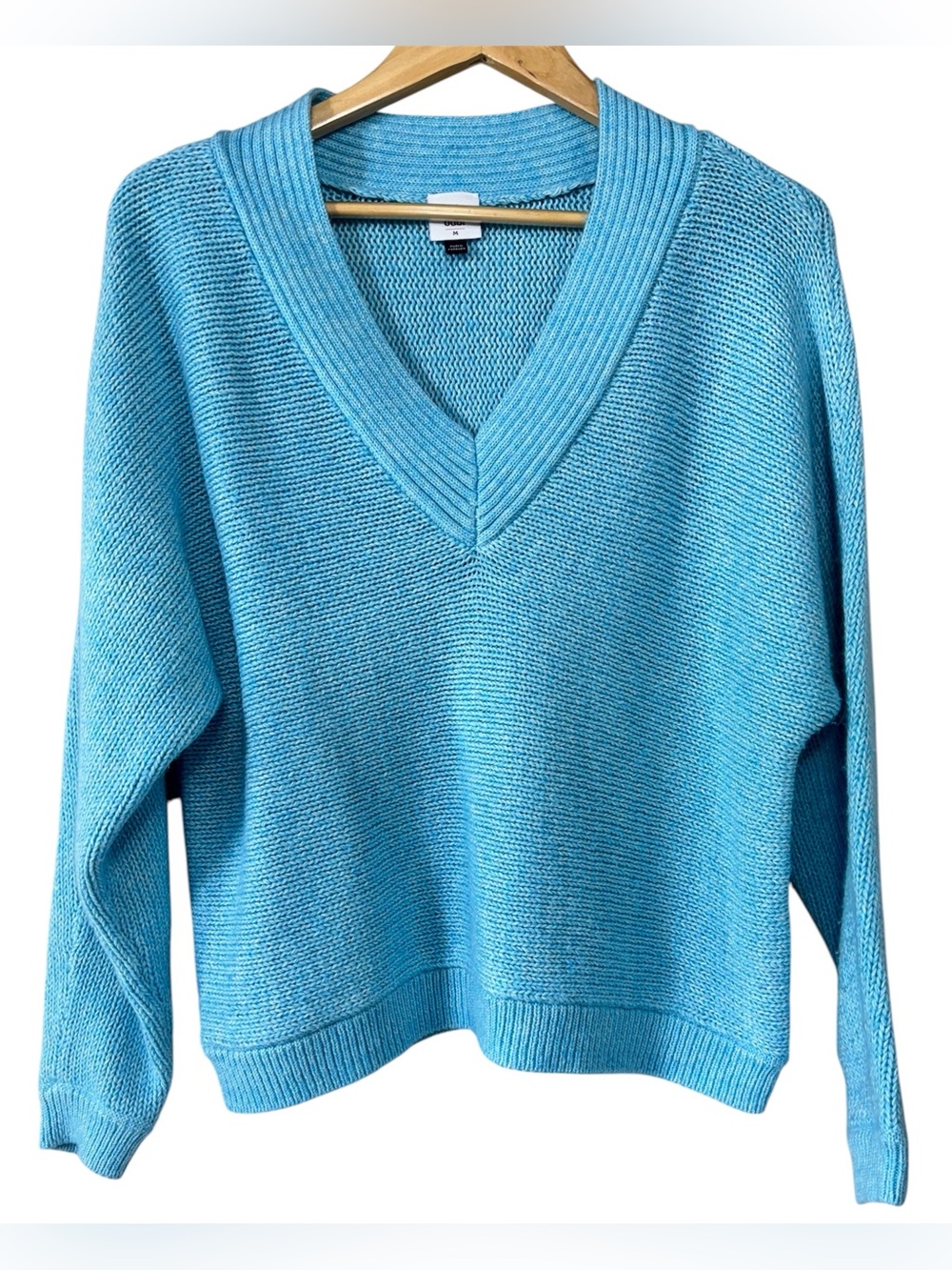 CAbi Frosty Blue V-Neck Knit Dolman Sleeve Sweater | Women’s M